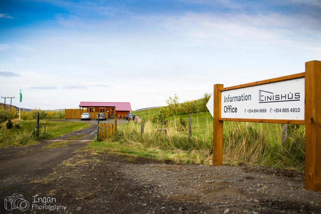 Einishus Cottages Laugar  Eksteriør bilde